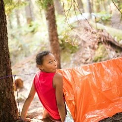 SOL Emergency Blanket -Tents Camp Furniture Shop ef73a0e6 904b 4029 b530 62e5a3a4debf